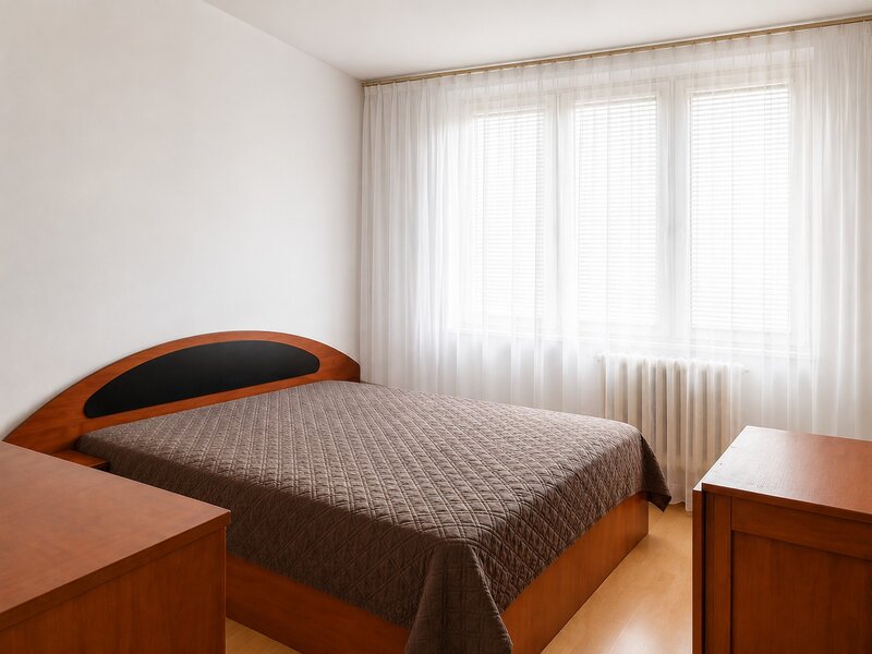Drumul Taberei / 2 camere decomandat
